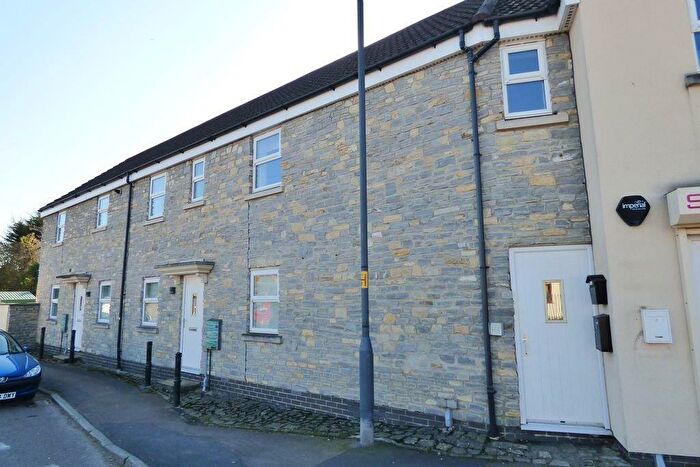 2 Bedroom Apartment To Rent In Bakehouse Apartments, Woodend Road, BS36