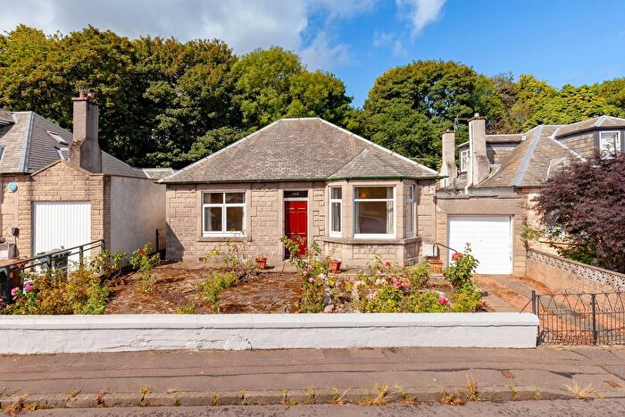 3 Bedroom Detached Bungalow For Sale In Greenbank Road, Greenbank, Edinburgh, EH10