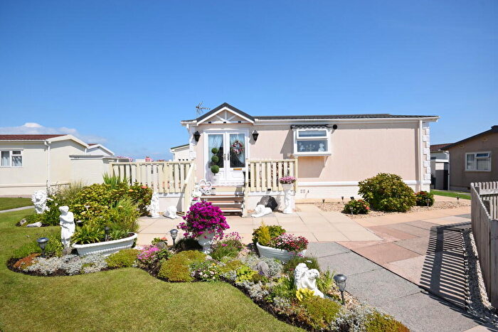 2 Bedroom Chalet For Sale In West Shore Park, Walney, Barrow-in-Furness, LA14