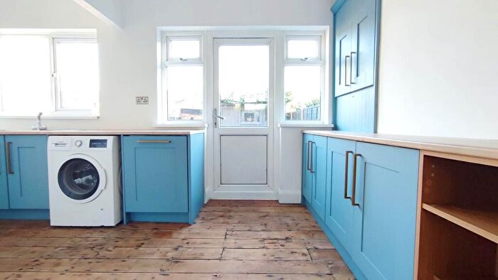 3 Bedroom Terraced House For Sale In Sheringham Road, London, E12