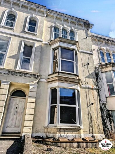 2 Bedroom Apartment To Rent In Woodland Terrace, Greenbank Road, Plymouth, Devon, PL4