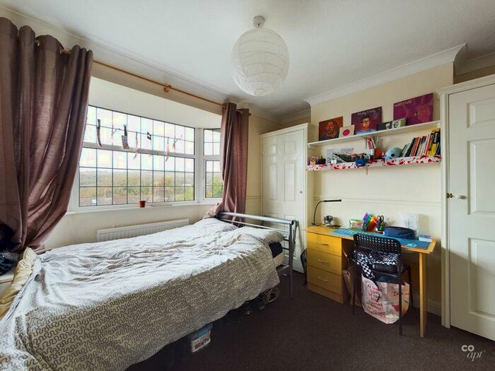 5 Bedroom Semi-Detached House To Rent In Widdicombe Way, Brighton, BN2