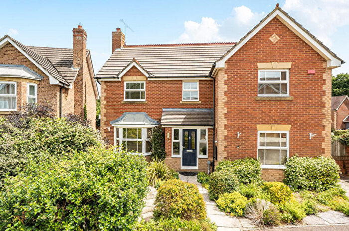 4 Bedroom Detached House For Sale In Wilstrode Avenue, Binfield, Bracknell, RG42