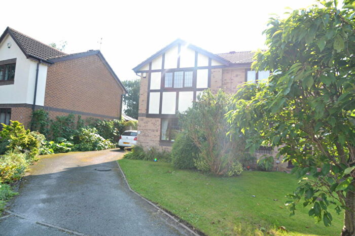 2 Bedroom Semi-Detached House To Rent In Goldcrest Close, Manchester, M22