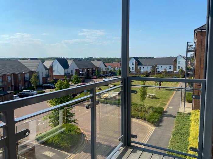 1 Bedroom Flat To Rent In Holmbush Mews, Faygate, Horsham, RH12