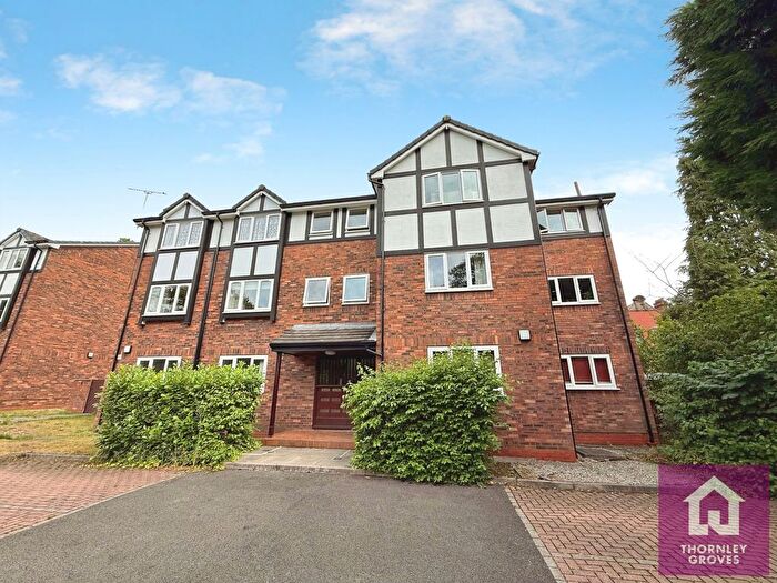 2 Bedroom Flat To Rent In Half Edge Lane, Eccles, Manchester, M30