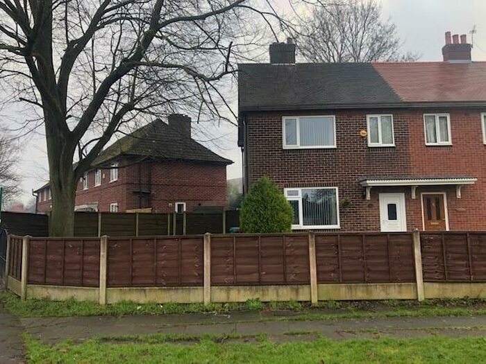 3 Bedroom Semi-Detached House To Rent In Crossacres Road Crossacres Wythenshawe Manchester, M22