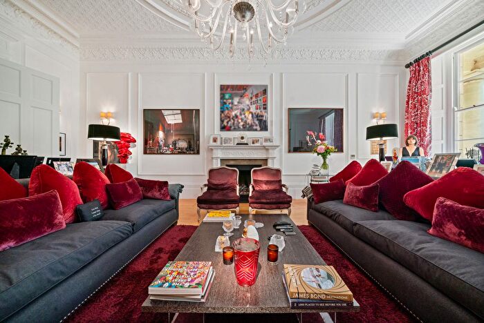 4 Bedroom Flat For Sale In Lancaster Gate, London, W2