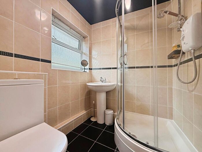 3 Bedroom Terraced House To Rent In Kings Hedges Road, Cambridge, CB4