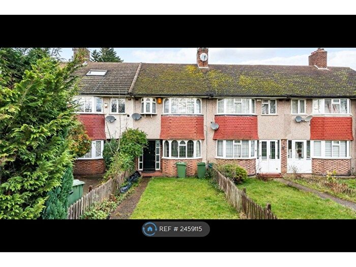 3 Bedroom Terraced House To Rent In Whitefoot Lane, Bromley, BR1