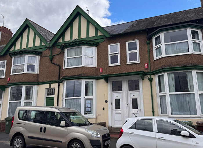 7 Bedroom Terraced House For Sale In North Road East, Plymouth, PL4