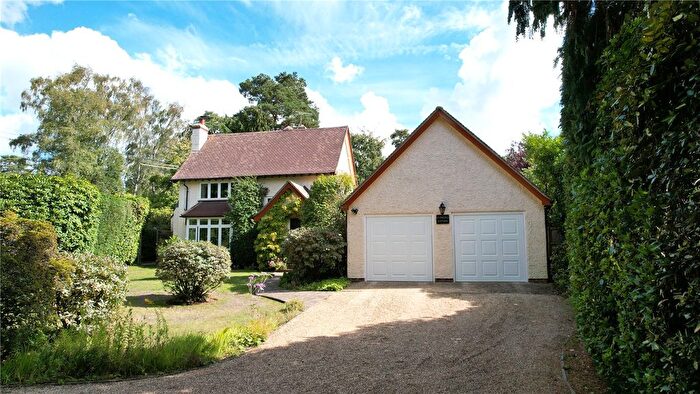 4 Bedroom Detached House For Sale In Stonehill Road, Headley Down, Bordon, Hampshire, GU35