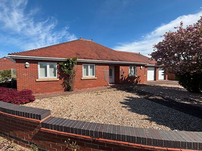 4 Bedroom Bungalow For Sale In Adams Way, Marton, DN21