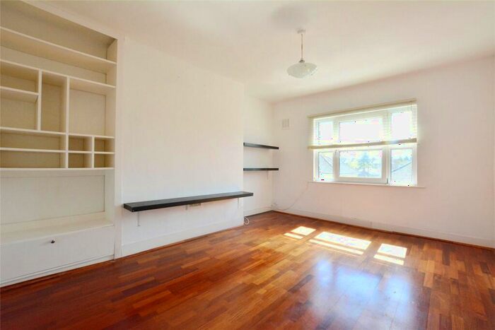 1 Bedroom Apartment To Rent In Limes Grove, London, SE13