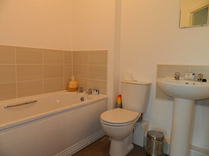 2 Bedroom Apartment To Rent In Astley Brook Close Bolton Lancashire, BL1