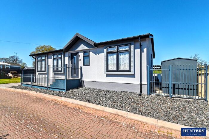 2 Bedroom Park Home For Sale In Theddingworth Road, Lubenham, Market Harborough, LE16
