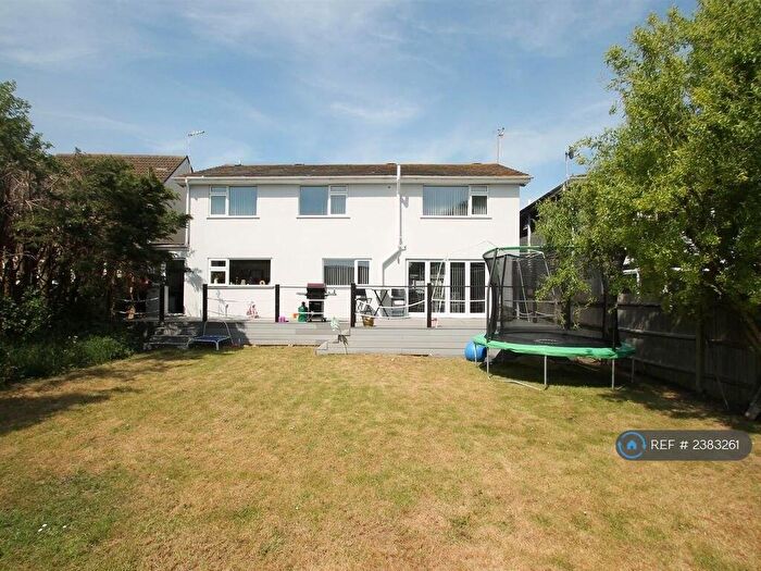 5 Bedroom Detached House To Rent In Glynn Road, Peacehaven, BN10