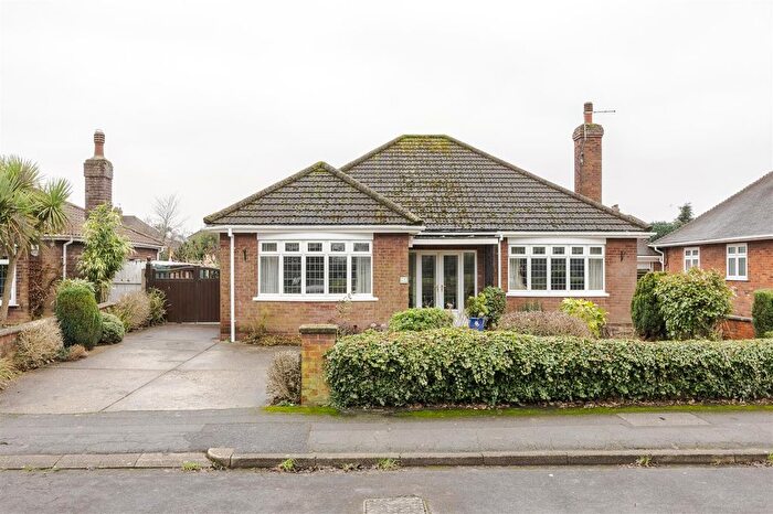 2 Bedroom Detached Bungalow For Sale In Kingsway, Scunthorpe, DN17
