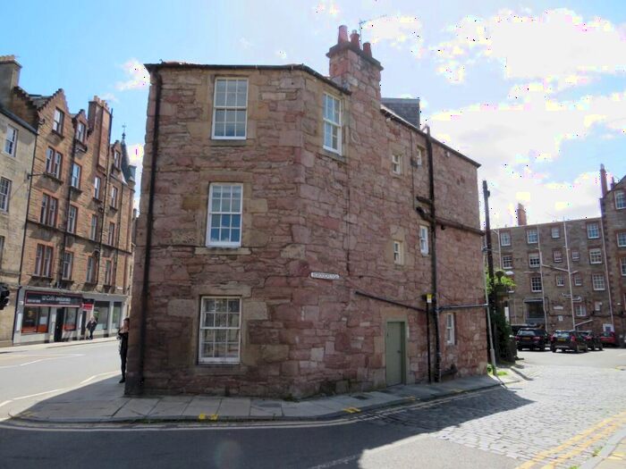 1 Bedroom Flat To Rent In Buccleuch Street, Newington, Edinburgh, EH8