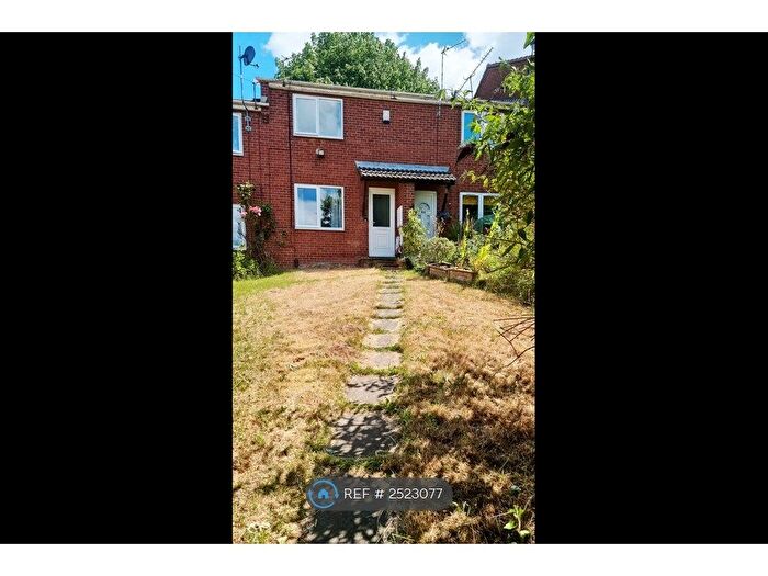 2 Bedroom Terraced House To Rent In Mickleborough Avenue, Notts, NG3