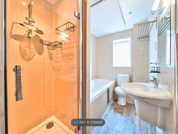 1 Bedroom Flat To Rent In Kingston Gardens, Croydon, CR0