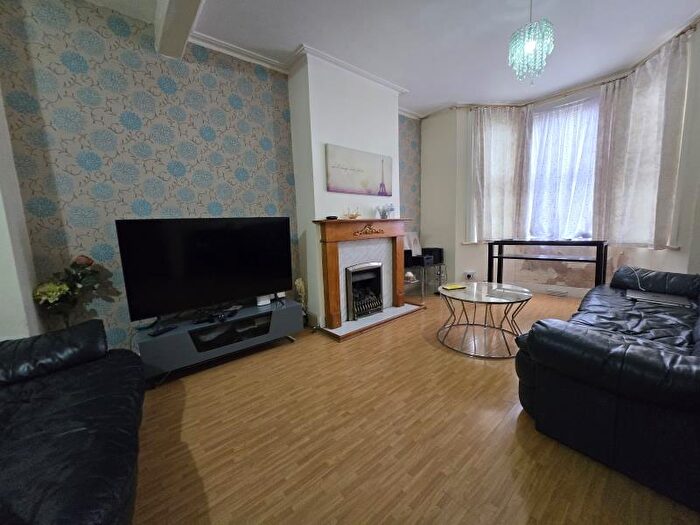 3 Bedroom Terraced House To Rent In Colville Road, Edmonton, N9