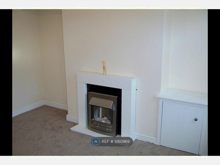 2 Bedroom Terraced House To Rent In Stamford Street East, York YO26