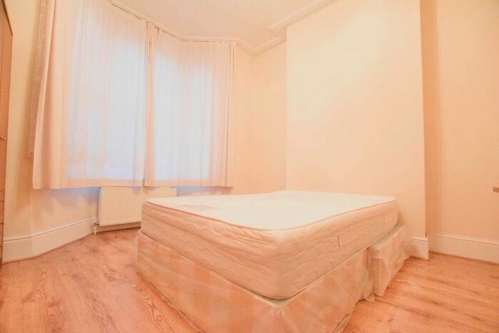 6 Bedroom Terraced House To Rent In Katherine Road, London, E7