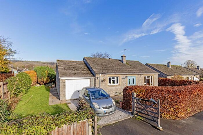 2 Bedroom Detached Bungalow For Sale In Grisedale Road West, Great Longstone, DE45