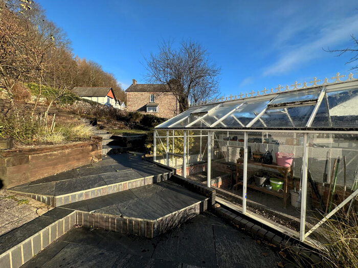 5 Bedroom Detached House For Sale In Moor Head, Eskdale, CA19