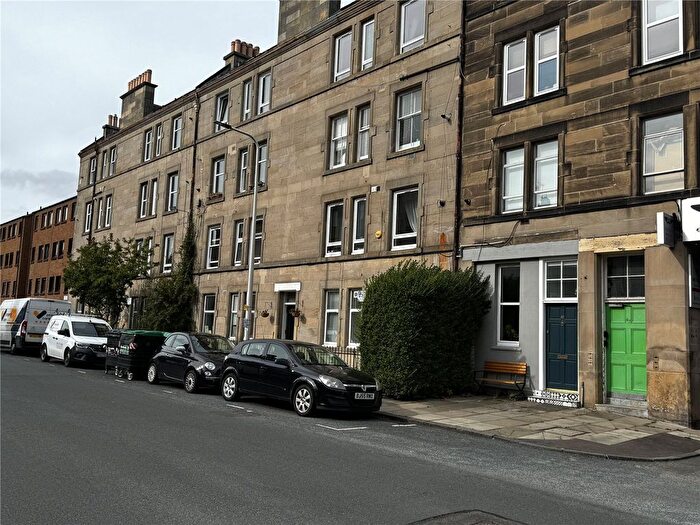 2 Bedroom Flat To Rent In () Balcarres Street, Morningside, Edinburgh, EH10