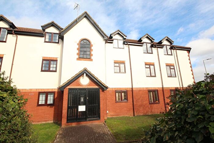2 Bedroom Flat To Rent In Cromwell Road, Letchworth Garden City, SG6