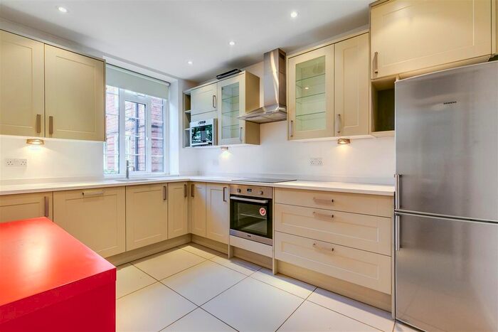 3 Bedroom Flat To Rent In Watchfield Court, Sutton Court Road, London, W4