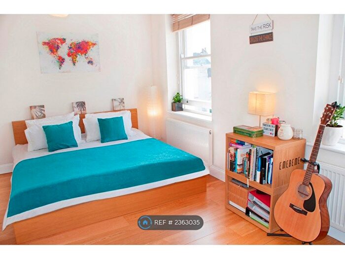 2 Bedroom Maisonette To Rent In Brecknock Road, London, N7