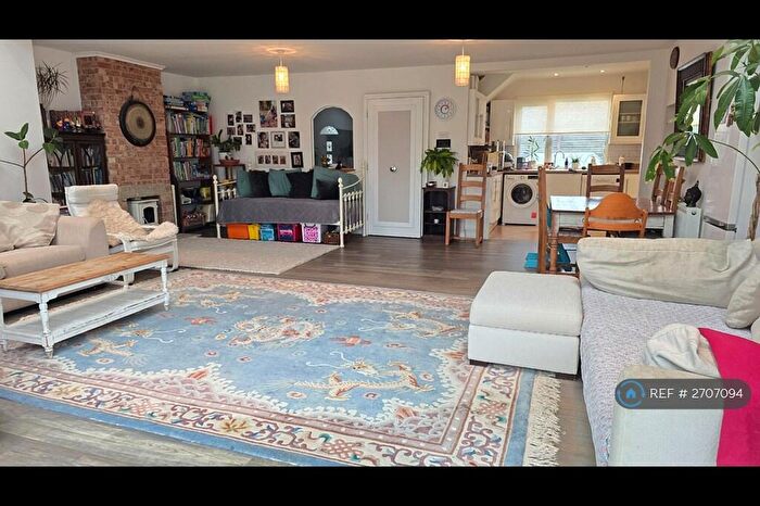 4 Bedroom Semi-Detached House To Rent In Mortimer Road, Grazeley, Reading, RG7