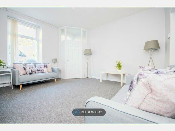 2 Bedroom Terraced House To Rent In Dale Street, Bacup, OL13