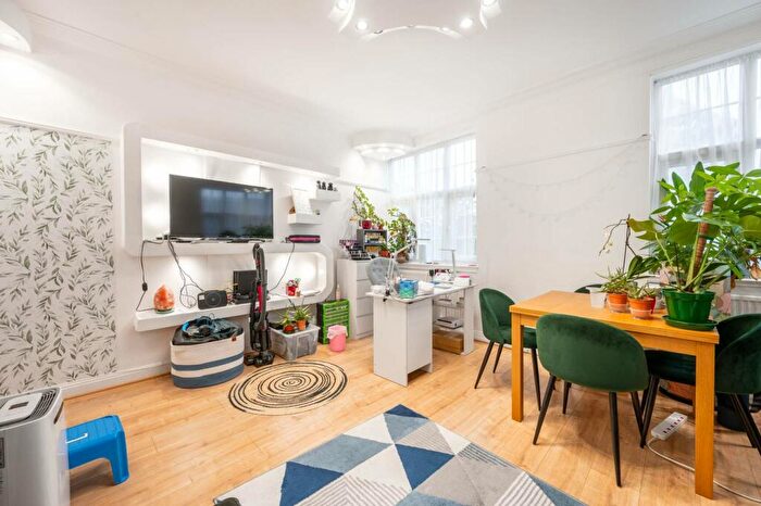 1 Bedroom Flat To Rent In Kings Drive, Wembley Park, Wembley, HA9