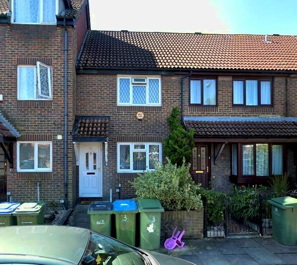 2 Bedroom Terraced House To Rent In Avocet Mews, London, SE28