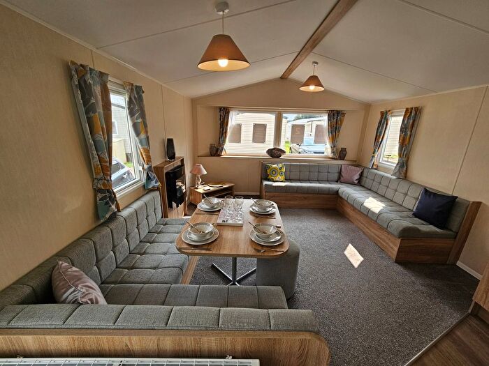 2 Bedroom Park Home For Sale In Golden Sands Holiday Park, Week Ln Dawlish Warren, EX7
