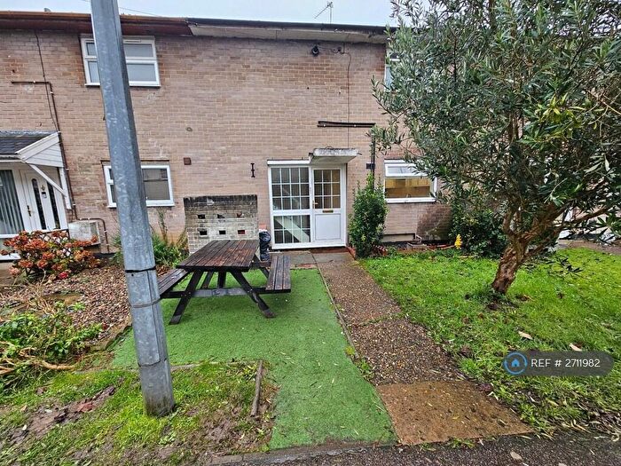 2 Bedroom Terraced House To Rent In Bedwell Crescent, Stevenage, SG1