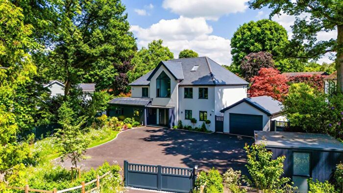 5 Bedroom Detached House For Sale In West Hill, Dormans Park, RH19