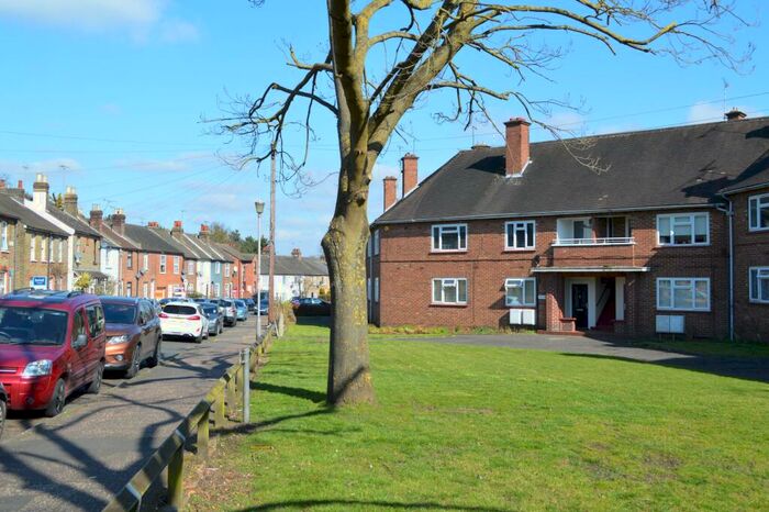 2 Bedroom Flat To Rent In Upper Bridge Road, Chelmsford, CM2