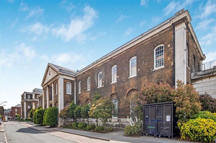 2 Bedroom Flat To Rent In Argyll Road, Royal Arsenal, SE18