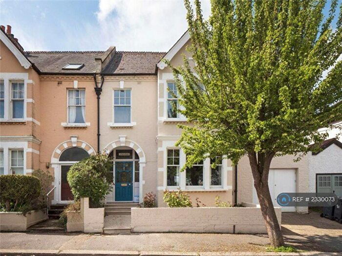 5 Bedroom Semi-Detached House To Rent In Orleans Road, London, SE19