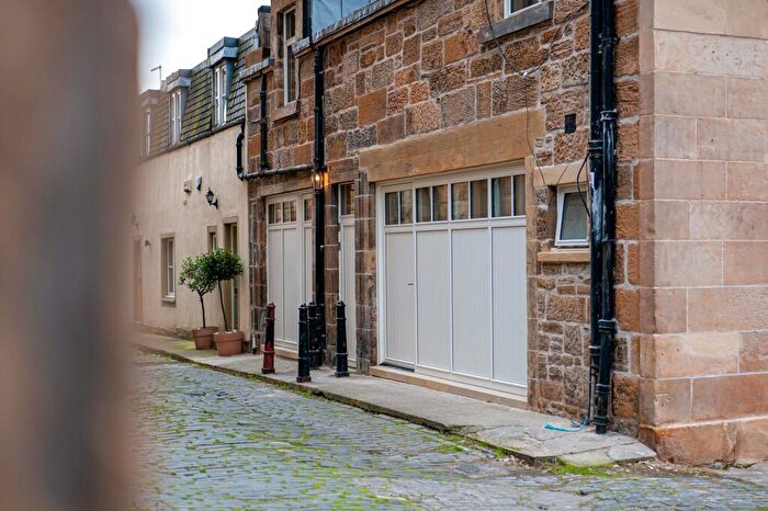 2 Bedroom Apartment For Sale In Woodside Terrace Lane, Park, Glasgow, G3