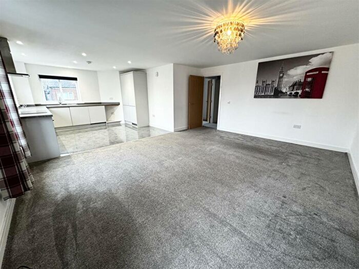 2 Bedroom Apartment To Rent In Kepier Crescent, Durham, DH1