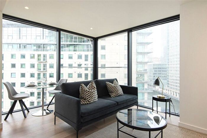 1 Bedroom Flat To Rent In Hampton Tower, South Quay Plaza, Marsh Wall, E14