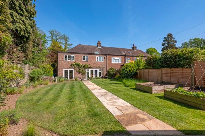 5 Bedroom End Of Terrace House For Sale In High Street, Maresfield, TN22