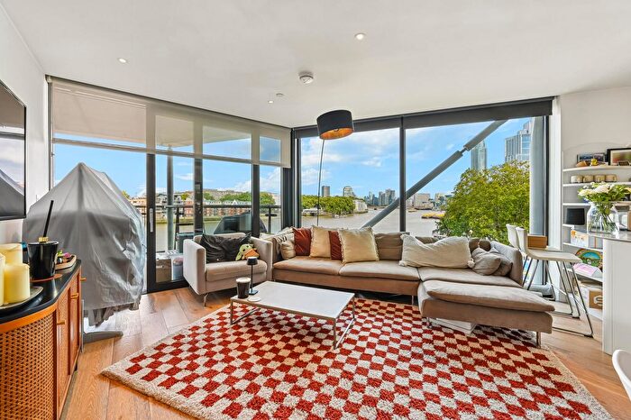 2 Bedroom Flat For Sale In Riverlight Quay, Nine Elms, London, SW11