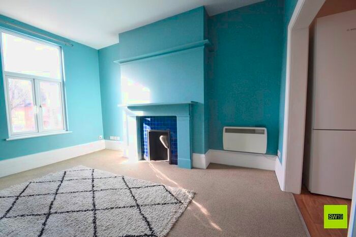1 Bedroom Flat To Rent In Upper Richmond Road, London, SW15